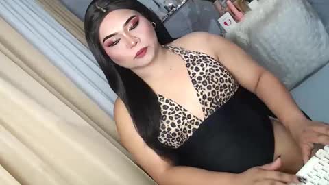 KENDRA CUTIEE online show from January 12, 2:13 pm