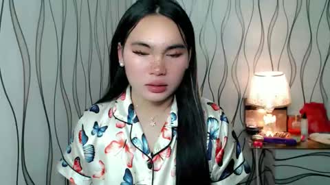 QUEENSY online show from November 9, 11:46 am