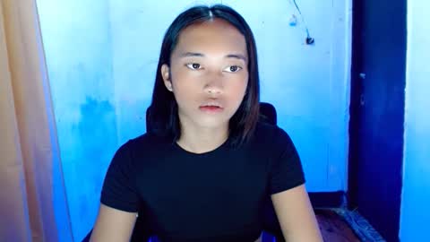 Ellie online show from March 8, 7:23 am