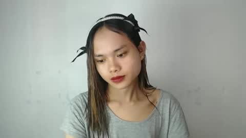 urasian_crisa online show from May 4, 12:22 pm