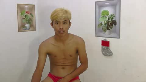 urasian_jomarie online show from January 14, 3:42 pm