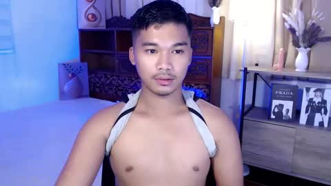 JAMES online show from April 20, 8:23 pm