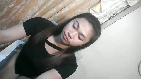 Alvie online show from April 9, 4:12 pm