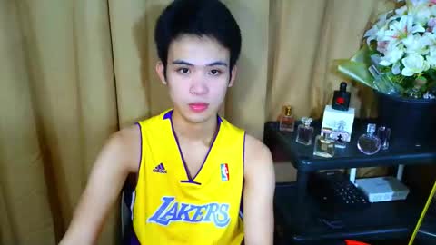 urasiancumboix2 online show from November 15, 6:31 pm