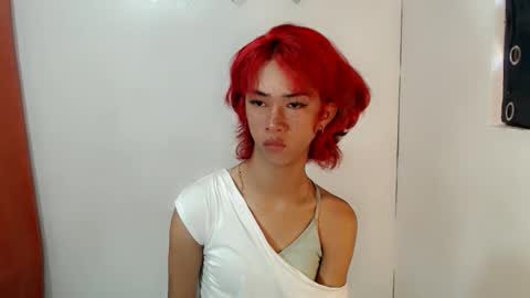 urasianyana online show from April 23, 2:52 am