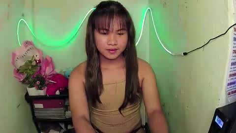 urbaby_ronna online show from October 2, 1:10 pm