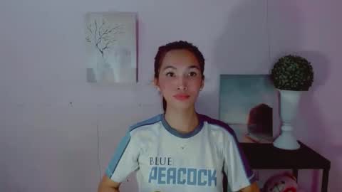 urblossom_princess online show from May 4, 8:54 am
