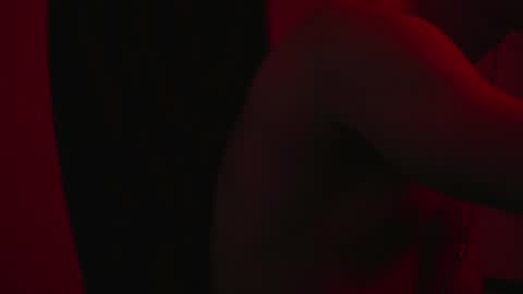 urboytoy_512 online show from January 5, 8:42 pm