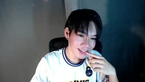 urboytoyheaven online show from June 17, 6:18 am