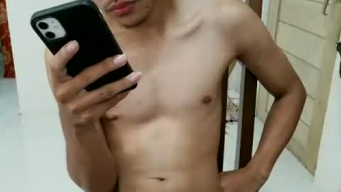 urbunnyboi online show from July 11, 8:23 pm