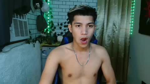 ASIANBBYBOY online show from November 16, 2:19 pm