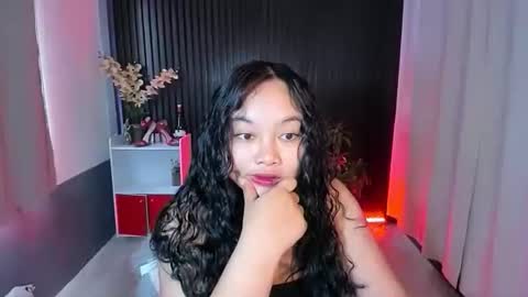 Scarlet online show from November 15, 2:13 am