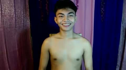 Snapshot of urguy_marco chatting on October 3, 12:46 pm urguy_marco online show from October 3, 12:46 pm