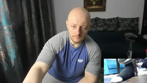 UrGymCrush online show from March 6, 11:31 pm