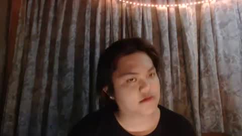 urhottie_bella online show from February 4, 7:00 pm