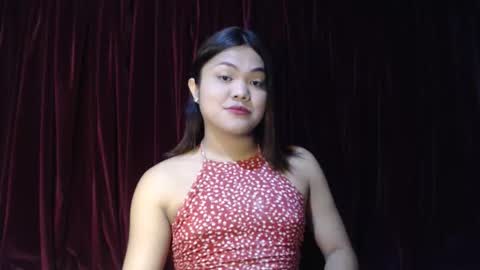 urhottie_bella online show from November 18, 11:46 am