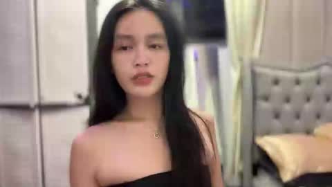 Amira online show from March 18, 3:45 am