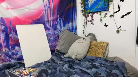 Dolly online show from March 17, 5:12 am