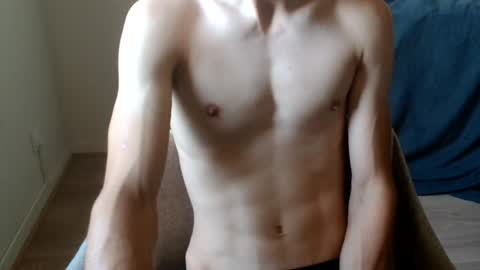 urluckyboi online show from June 22, 4:58 pm