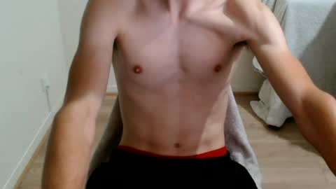 urluckyboi online show from July 11, 12:48 am