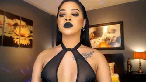 UrMajestyTyra online show from March 26, 2:06 am