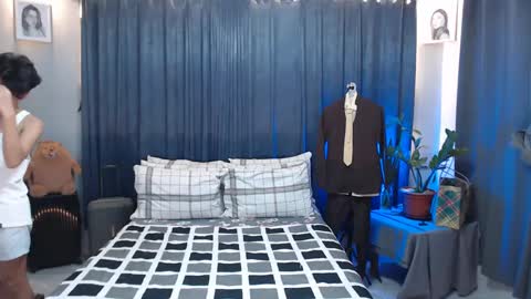 Mel online show from February 27, 11:06 am