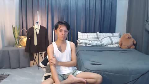 Mel online show from February 21, 2:17 am