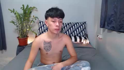 Mel online show from November 20, 4:37 pm