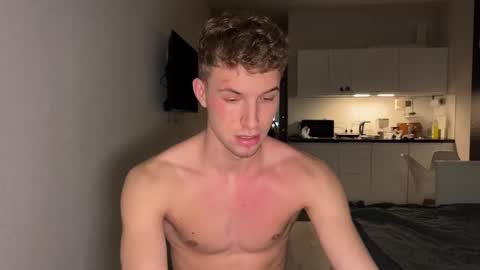 ursaotome online show from October 27, 2:50 pm