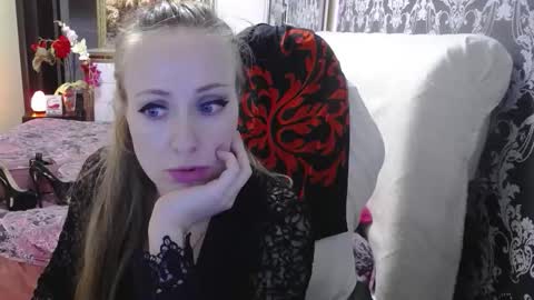 UrSecretTreasure88 online show from December 20, 1:18 pm