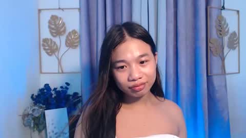 JUST CALL ME LLANA online show from March 2, 7:26 am