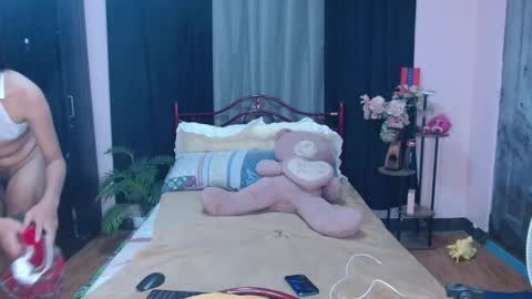UrSweetBbGirl online show from May 6, 6:30 am
