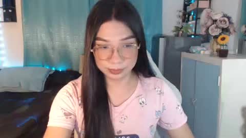 Ashley Kate Mateo Gray online show from March 23, 9:14 am