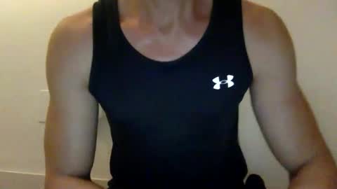 urxtoyboy online show from April 19, 8:11 pm