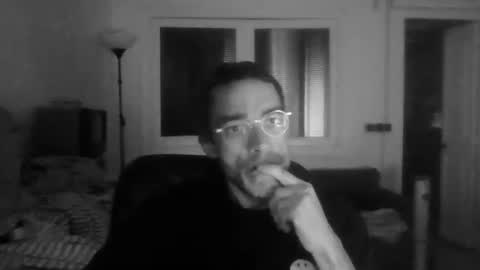 uthonn online show from April 16, 6:30 pm