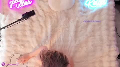 Romy online show from December 22, 5:03 am