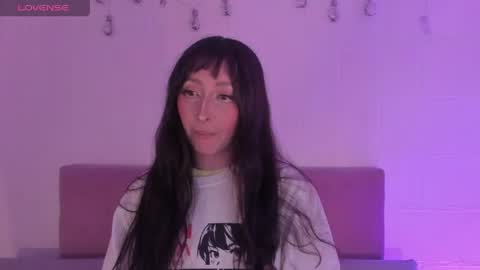 v1cky_ online show from April 23, 11:39 pm