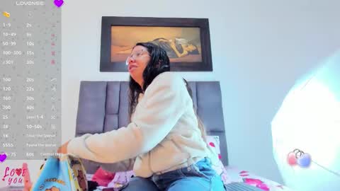 Vahiolet smith online show from March 24, 2:39 am