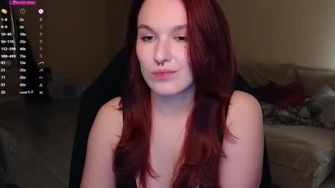 Val online show from October 14, 8:01 pm