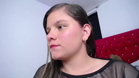 valeamaya online show from November 2, 9:04 pm