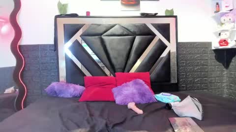 valentina online show from May 22, 11:22 pm
