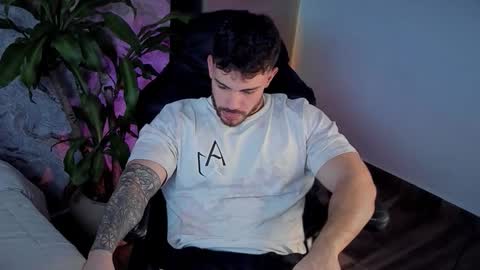 valenthinoking online show from September 23, 1:10 am