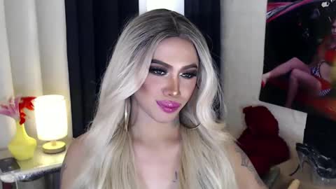 Amanda online show from February 25, 12:25 am