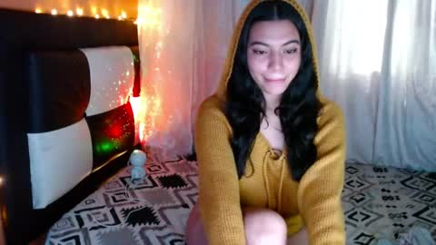 valentinasmith18 online show from May 23, 2:18 am