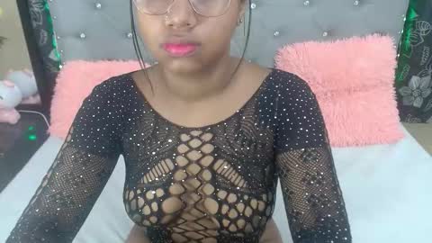 valentina vega online show from February 19, 4:44 am