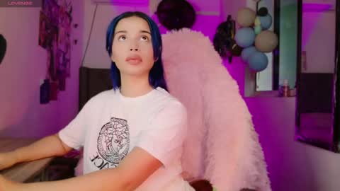 Danielle  Please help me to reach 300 thumbs up online show from November 2, 3:45 pm