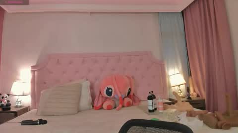 Vale Toro  online show from December 3, 12:17 pm