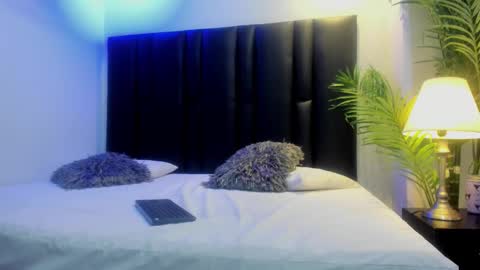 valeri_tafur online show from November 20, 11:09 am