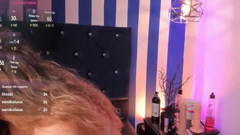 valeria_rouse28 online show from October 19, 6:45 pm