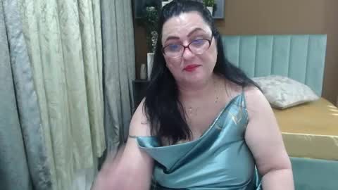 valeriasmiths online show from May 23, 6:31 am